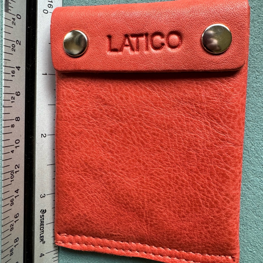 Women’s Wallets Lot of 5 - Coach, Mywalit, Latico, FashionExpress, Dog Wallet - Picture 14 of 16